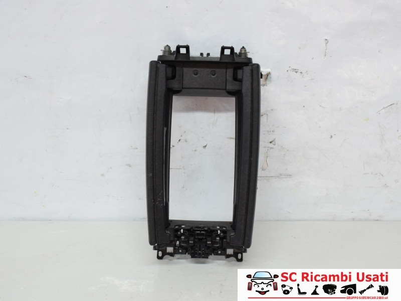 BRACCIOLO CENTRALE MERCEDES GLA Serie (H247) (20>)
