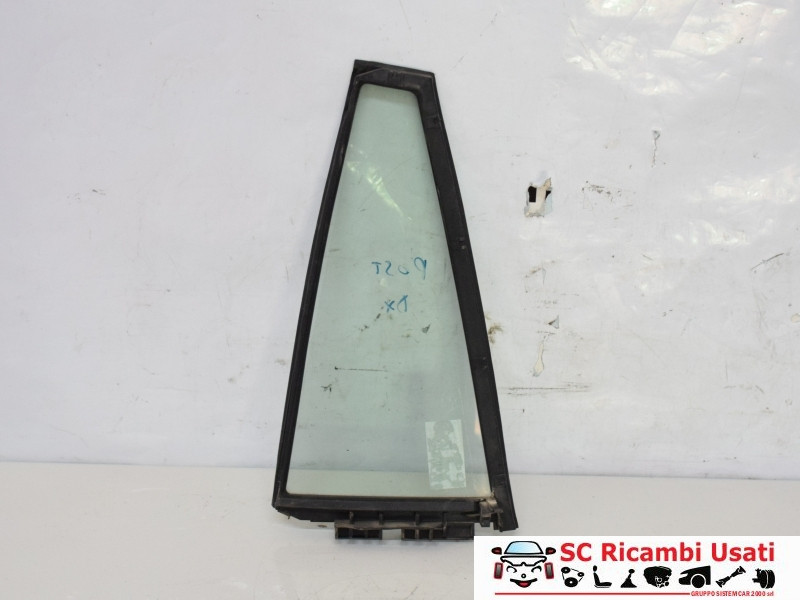 VETRO FISSO POSTERIORE DX TOYOTA Rav4 4° Serie 6812342120 (05>09)