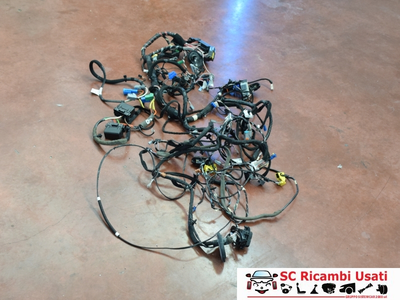 Cablaggio Impianto Abitacolo Renault Zoe 240181522R - 31564 Cablaggio Impianto Abitacolo Renault Zoe 240181522R - 31564