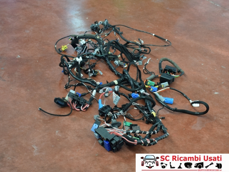 Cablaggio Impianto Abitacolo Renault Zoe 240181522R - 31564 Cablaggio Impianto Abitacolo Renault Zoe 240181522R - 31564