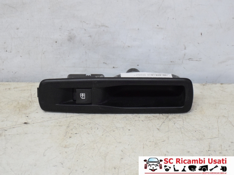 Pulsante Alzavetro Posteriore Renault Scenic 3 829500004R - 31726