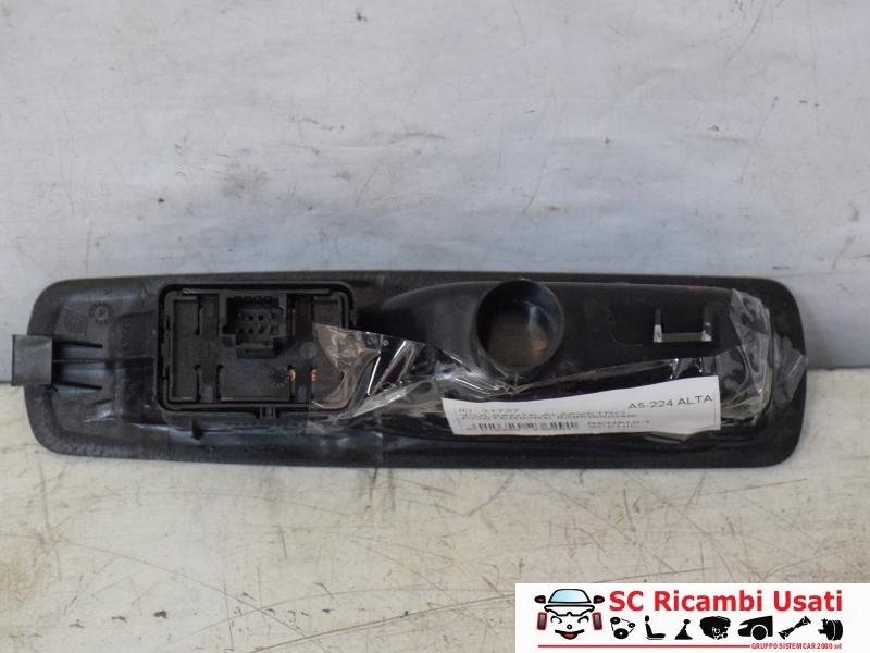 Pulsante Alzavetro Posteriore Renault Scenic 3 829500004R - 31727 Pulsante Alzavetro Posteriore Renault Scenic 3 829500004R - 31727