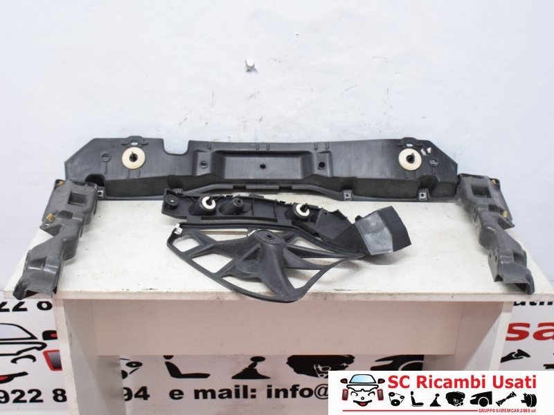 Supporto Paraurti Posteriore Renault Scenic 3 850420002R - 31795 Supporto Paraurti Posteriore Renault Scenic 3 850420002R - 31795