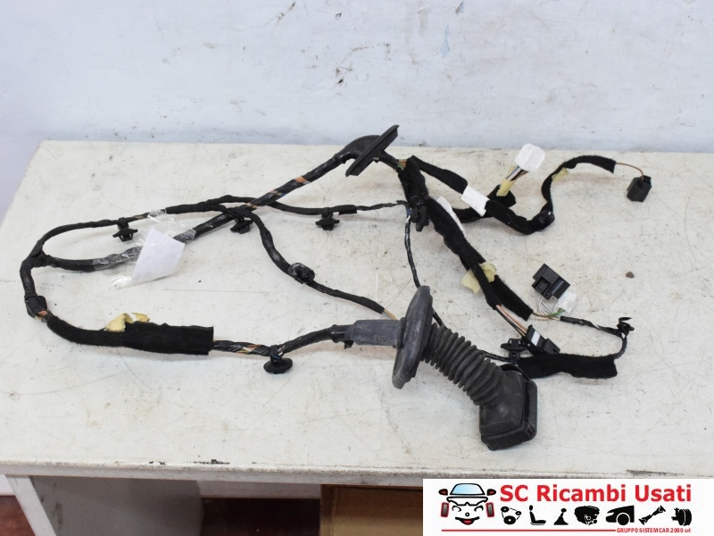 Cablaggio Porta Anteriore Destra Renault Clio 4 241243136R - 31964 Cablaggio Porta Anteriore Destra Renault Clio 4 241243136R - 31964