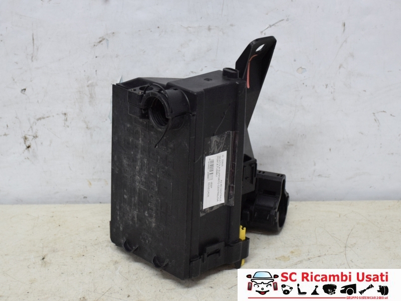 Scatola Porta Fusibili Jeep Renegade 2.0 Mjtd - 32805 Scatola Porta Fusibili Jeep Renegade 2.0 Mjtd - 32805