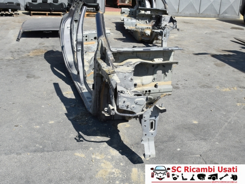 Fianco Fiancata Destra Renault Clio 4 - 33059 Fianco Fiancata Destra Renault Clio 4 - 33059