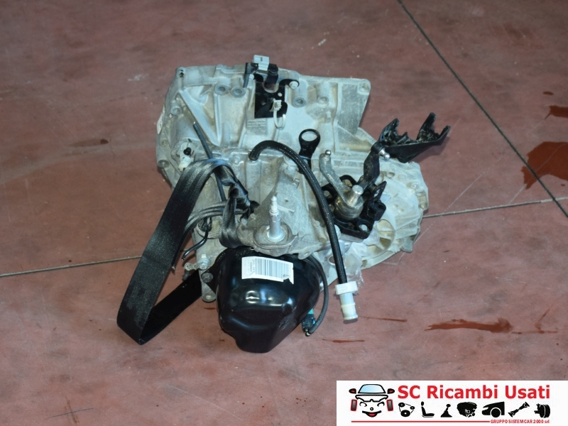Cambio Renault Clio 4 1.2 Benzina 320106671R 8200276017 - 33063