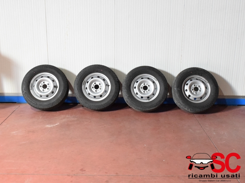 Cerchi In Ferro R15 Fiat Ducato Con Gomme Dot 22 Cerchi In Ferro R15 Fiat Ducato Con Gomme Dot 22