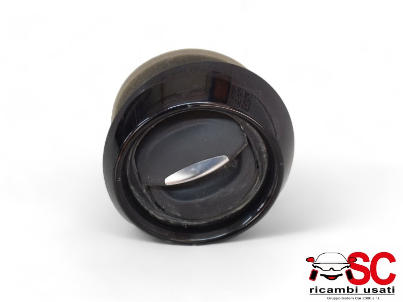 BOCCHETTA ARIA CRUSCOTTO SX RENAULT Clio Serie IV 687605663R (12>19)