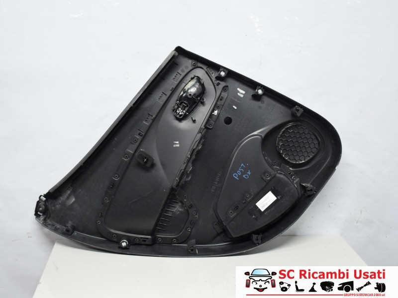 PANNELLO INTERNO PORTIERA POST DX RENAULT Clio Serie IV 829A03401R (12>19)