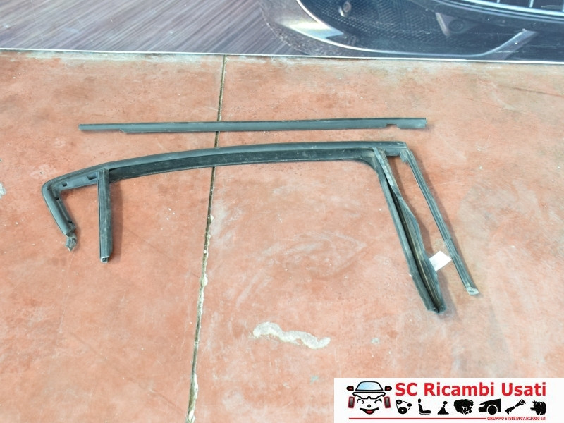 GUARNIZIONE PORTIERA POSTERIORE DESTRA ALFA ROMEO Giulietta Serie (940_) (13>)