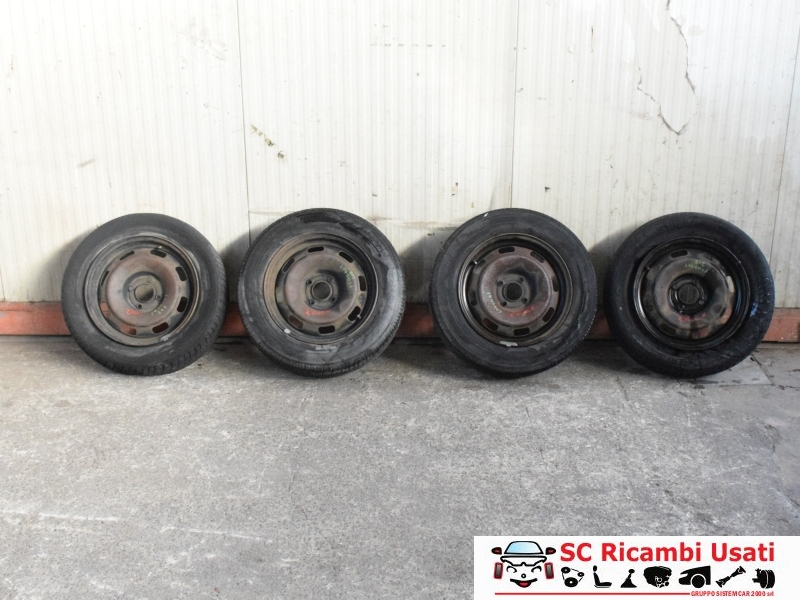 Cerchi In Ferro Peugeot 208 - 28667 Cerchi In Ferro Peugeot 208 - 28667