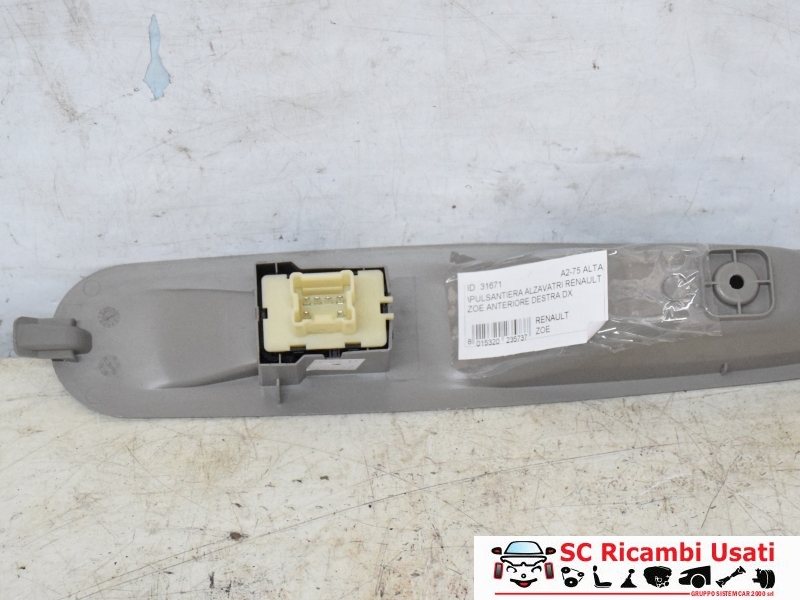 Pulsantiera Alzavetro Anteriore Dx Renault Zoe - 31671 Pulsantiera Alzavetro Anteriore Dx Renault Zoe - 31671