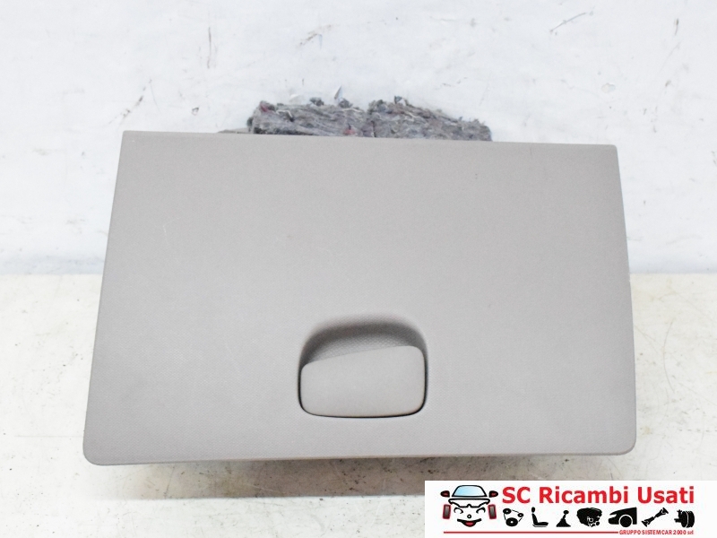 Cassetto Portaoggetti Renault Zoe 681088547R - 31677 Cassetto Portaoggetti Renault Zoe 681088547R - 31677