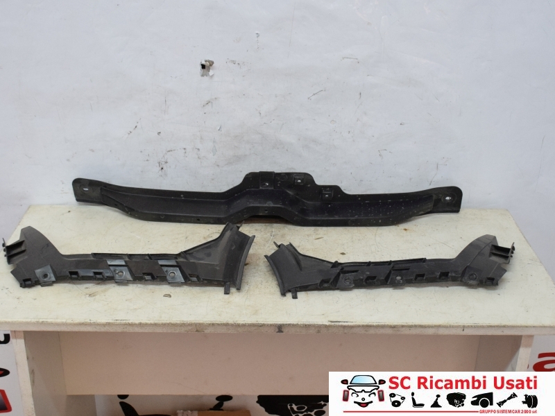 Supporti Staffe Paraurti Posteriore Ford Fiesta 8A6117B861 - 33455