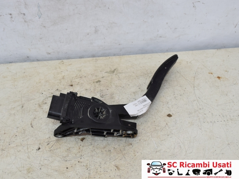 Pedale Acceleratore Ford Fiesta Mk6 1.5 Tdci 8V219F836AB - 33473 Pedale Acceleratore Ford Fiesta Mk6 1.5 Tdci 8V219F836AB - 33473