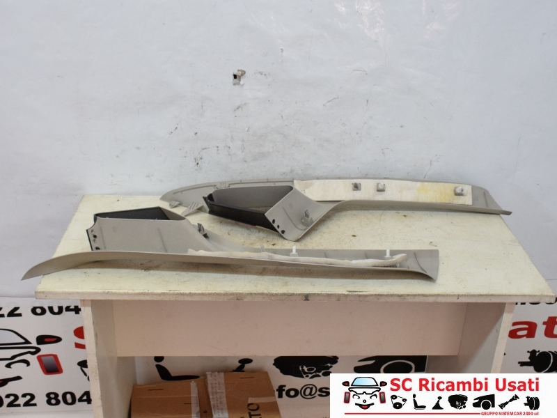 Rivestimento Montanti Anteriori Ford Fiesta Mk6 D1BBB03199A - 33490