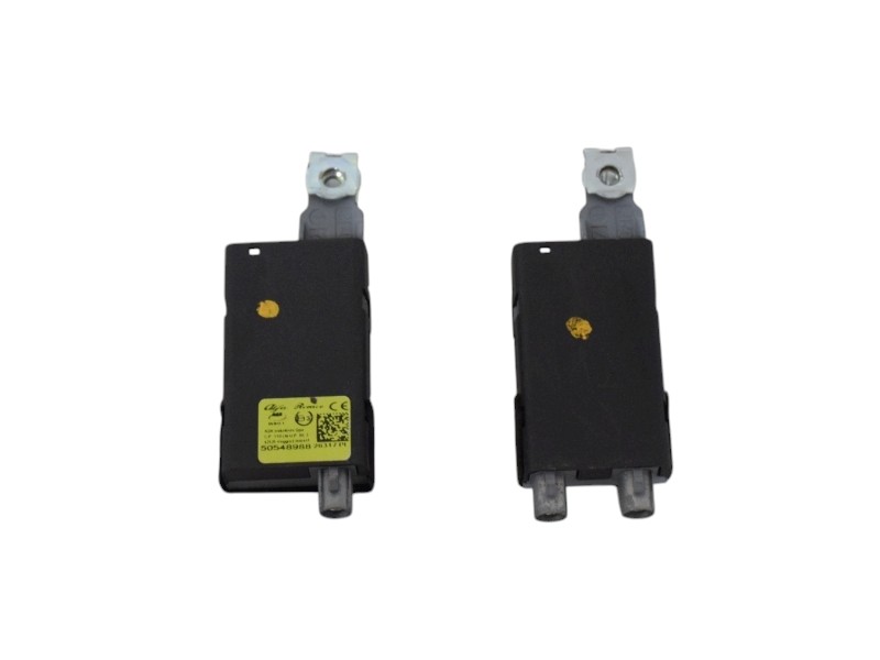 Amplificatore Antenna Alfa Romeo Stelvio 50548988 - 33875 Amplificatore Antenna Alfa Romeo Stelvio 50548988 - 33875