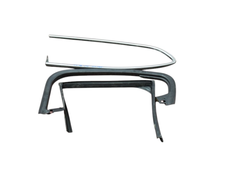 Guarnizione Porta Posteriore Dx Alfa Romeo Stelvio 50555440 - 33929 Guarnizione Porta Posteriore Dx Alfa Romeo Stelvio 50555440 - 33929