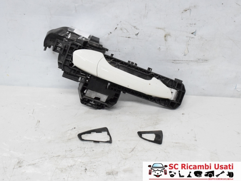 Maniglia Esterna Porta Destra Mercedes Classe B A2047601634 - 35092 Maniglia Esterna Porta Destra Mercedes Classe B A2047601634 - 35092