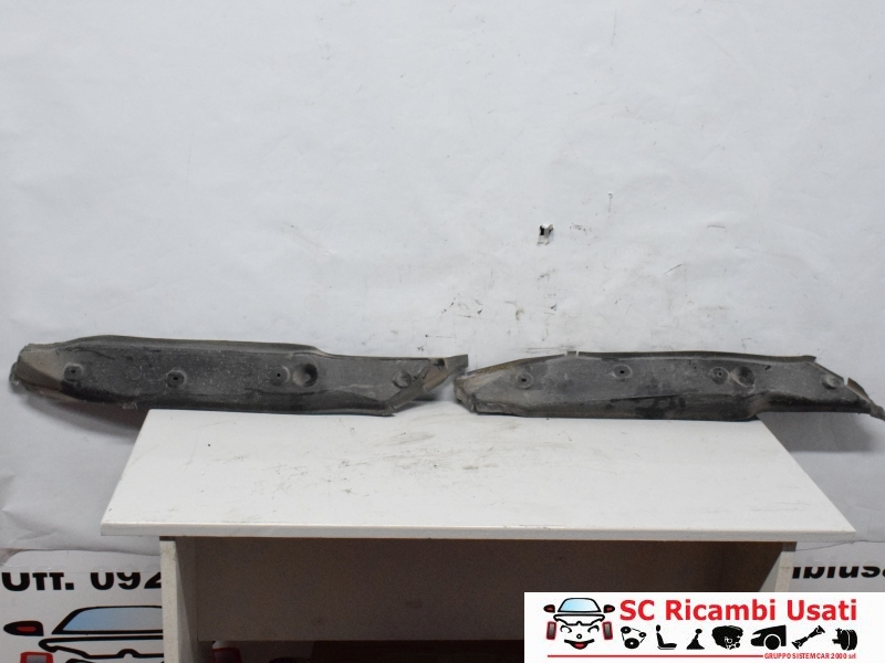 Spugne Parafanghi Anteriori Mercedes Classe B A2468891025 A2468890925 - 35114 Spugne Parafanghi Anteriori Mercedes Classe B A2468891025 A2468890925 - 35114