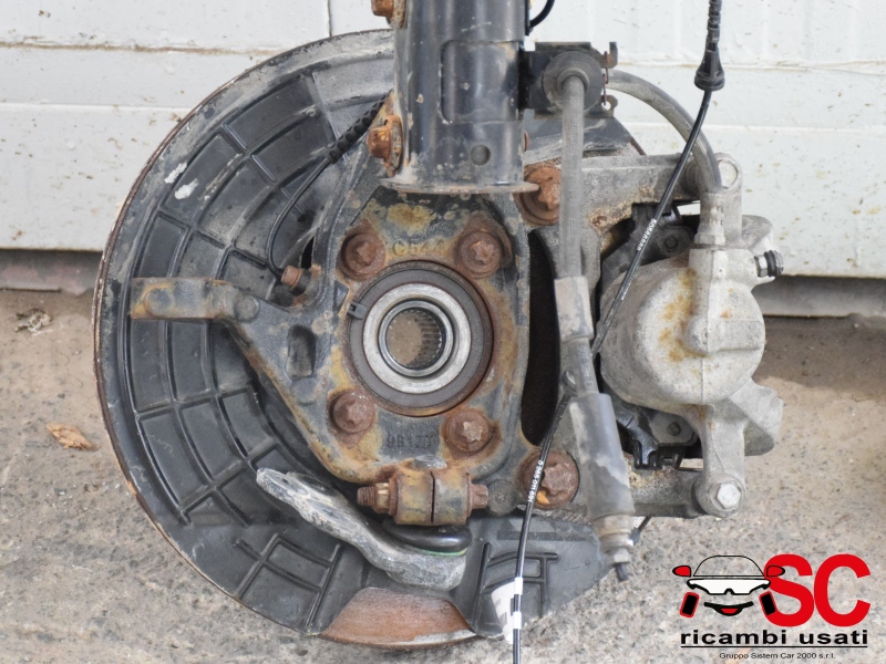 Mozzo Anteriore Sinistro Jeep Renegade Mozzo Anteriore Sinistro Jeep Renegade