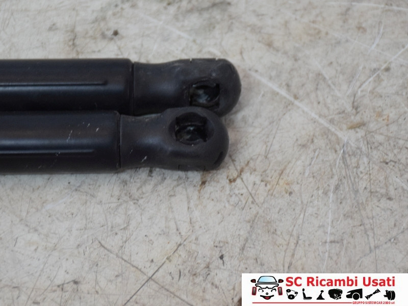 COPPIA MOLLE COFANO BAULE FORD Fiesta 6° Serie 8A61A406A10AC (08>17)