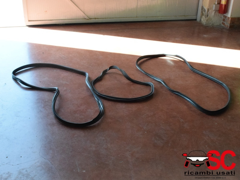 GUARNIZIONI PORTIERE FIAT 500 Serie (15>)