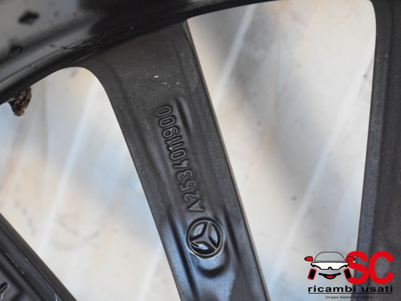 CERCHIO IN LEGA MERCEDES GLC Serie (W253) A2534011900 (15>)