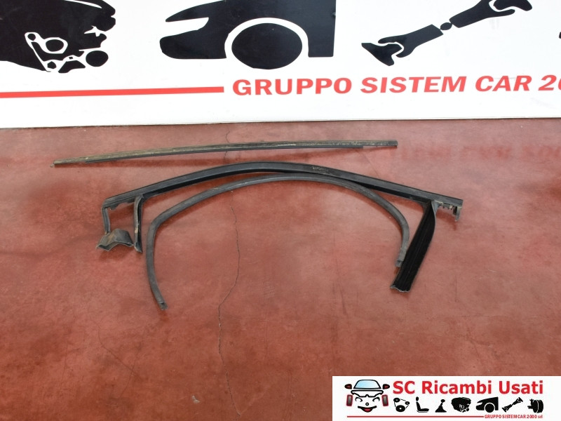 GUARNIZIONE PORTIERA ANTERIORE SINISTRA FIAT 500 Serie Elettrica (20>)