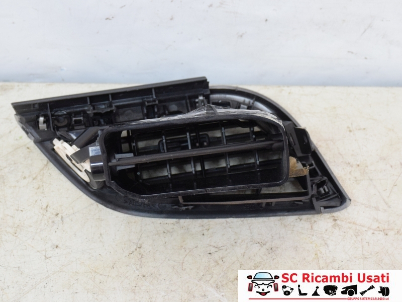 Diffusore Aria Cruscotto Destro Peugeot 207 96724793 Diffusore Aria Cruscotto Destro Peugeot 207 96724793