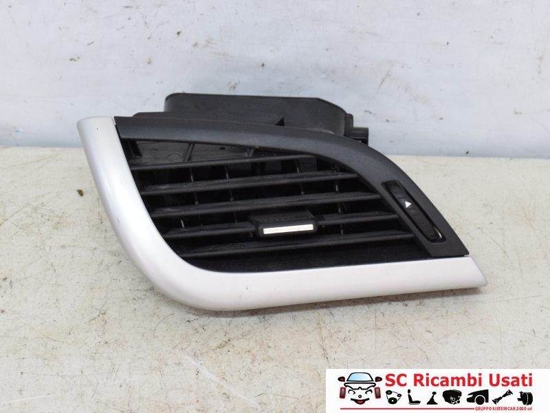 Diffusore Aria Cruscotto Sinistro Peugeot 207 96724794 Diffusore Aria Cruscotto Sinistro Peugeot 207 96724794