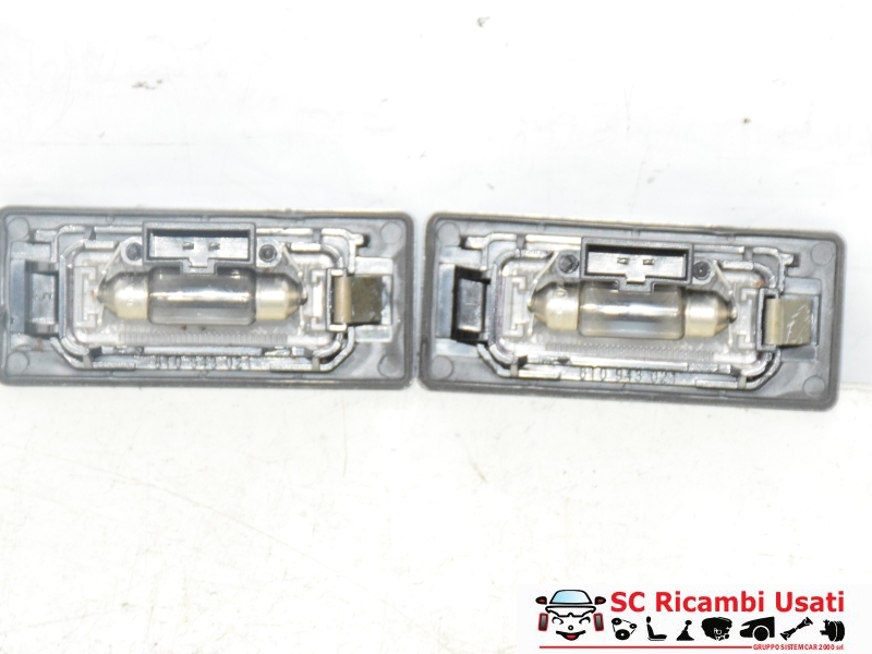 Luce Targa Audi A4 B8 8T0943021 - 28471