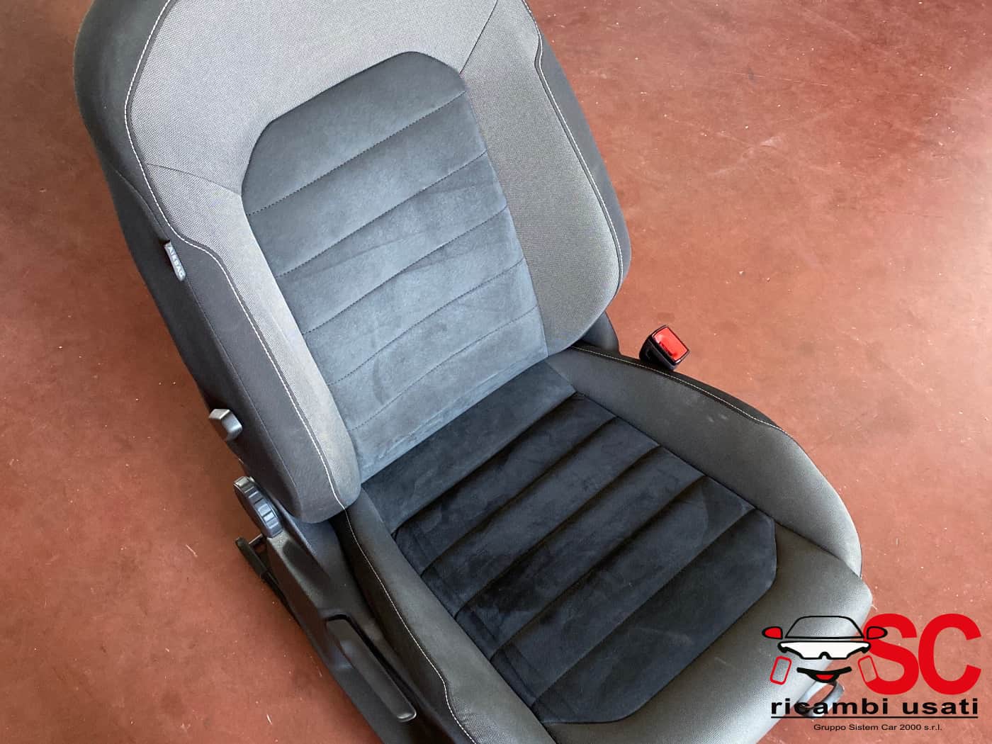 Sedile Anteriore Destro Golf 7 Variant - 33975 Sedile Anteriore Destro Golf 7 Variant - 33975