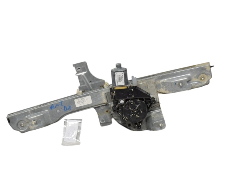 Alzavetro Anteriore Destro Peugeot 208 9674254380 - 34081