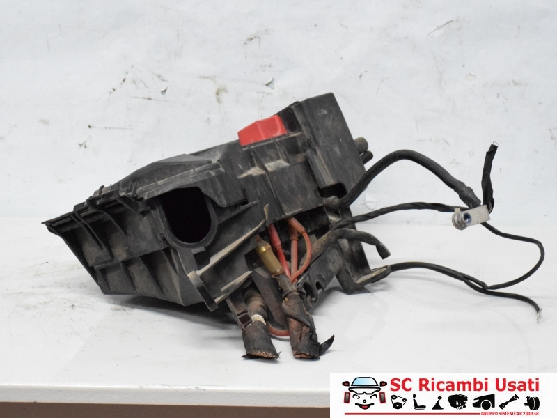 Scatola Porta Fusibili Mercedes Classe B A2465410905 - 35020 Scatola Porta Fusibili Mercedes Classe B A2465410905 - 35020