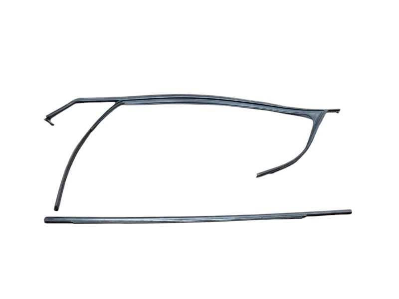 Guarnizione Anteriore Sinistra Mercedes Classe B - 35110 Guarnizione Anteriore Sinistra Mercedes Classe B - 35110