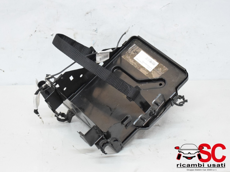 Staffa Supporto Batteria Fiat 500 Staffa Supporto Batteria Fiat 500