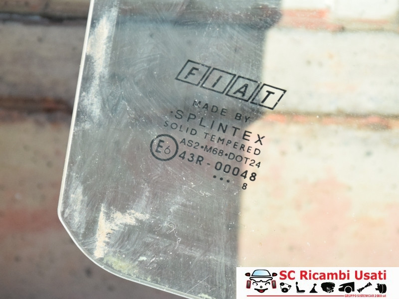 VETRO SCENDENTE POSTERIORE DESTRO FIAT Grande Punto 1° Serie (05>08)