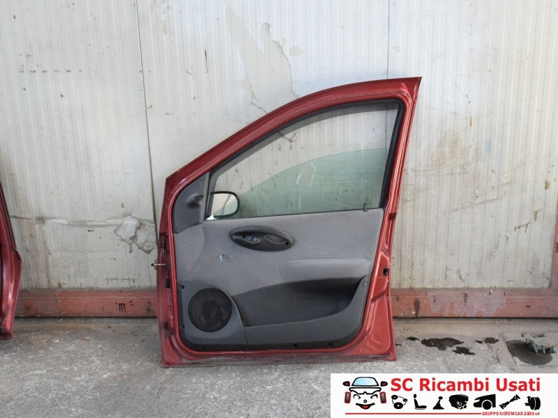 PORTIERA ANTERIORE DESTRA FIAT Punto Berlina 5P 2° Serie (99>03)