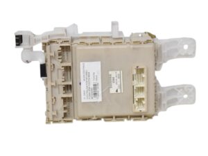Centralina Portafusibili Toyota Rav 4 8273042360 - 24600