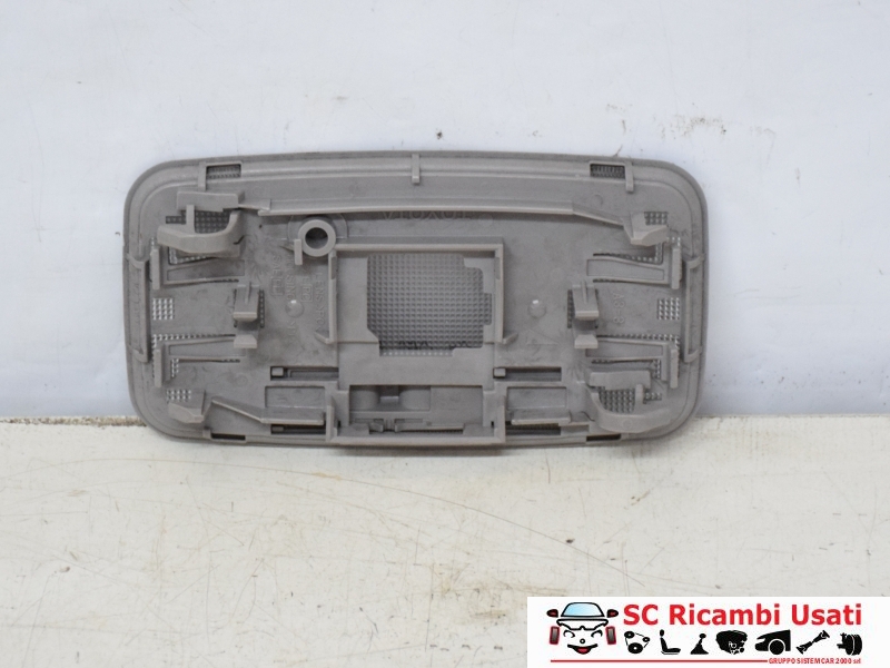 Plafoniera Posteriore Toyota Rav 4 8124052040B0 - 24631 Plafoniera Posteriore Toyota Rav 4 8124052040B0 - 24631