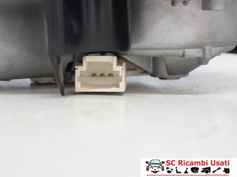 Tergilunotto Peugeot 5008 9680477480 - 25081