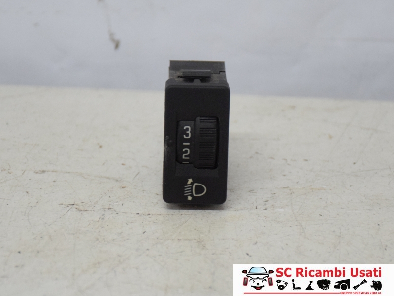 Interruttore Regolazione Altezza Fari Peugeot 5008 96366692XT - 25120 Interruttore Regolazione Altezza Fari Peugeot 5008 96366692XT - 25120