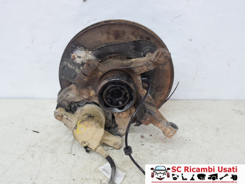 Mozzo Montante Anteriore Sinistro Fiat Idea 50702486 - 26545 Mozzo Montante Anteriore Sinistro Fiat Idea 50702486 - 26545