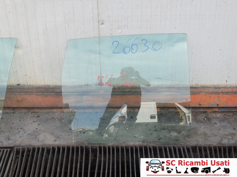 Vetro Posteriore Destro Ford C Max  - 26630