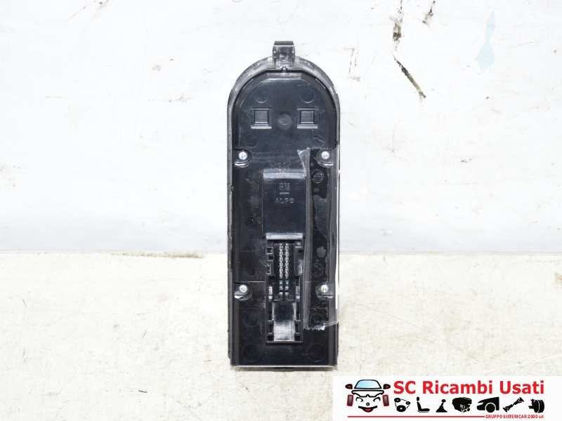Pulsantiera Alzavetro Anteriore Sx Opel Zafira 13228706 - 29569 Pulsantiera Alzavetro Anteriore Sx Opel Zafira 13228706 - 29569