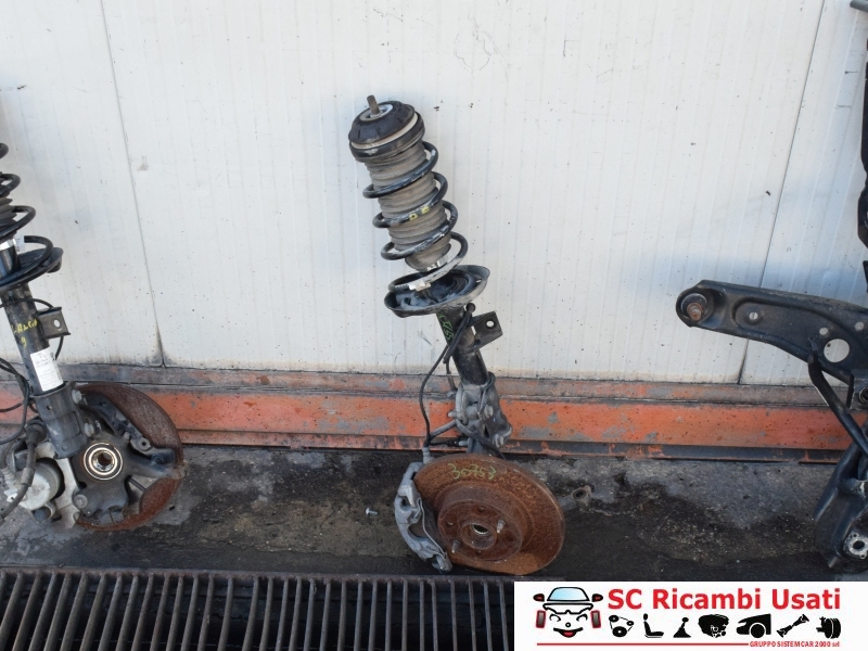 Mozzo Montante Sinistro Lancia Y  - 30753