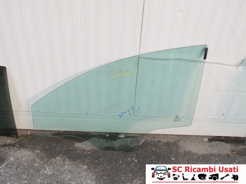 Vetro Anteriore Sinistro Lancia Y  - 30801
