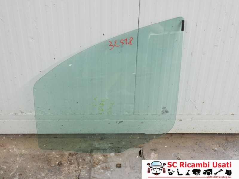 Vetro Scendente Anteriore Sinistro Fiat Idea - 32518 Vetro Scendente Anteriore Sinistro Fiat Idea - 32518
